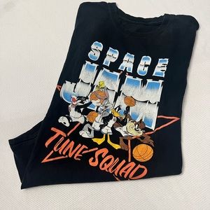 Space jam graphic T-shirt